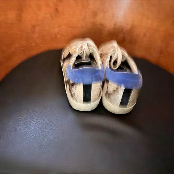 Golden Goose Metallic Gold Snakeskin Print Sneakers with Black Star - Picture 3 of 8